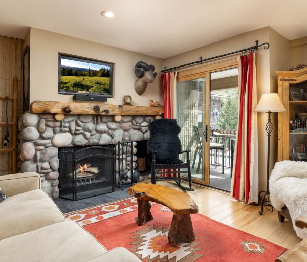 Coraltree Residence Collection